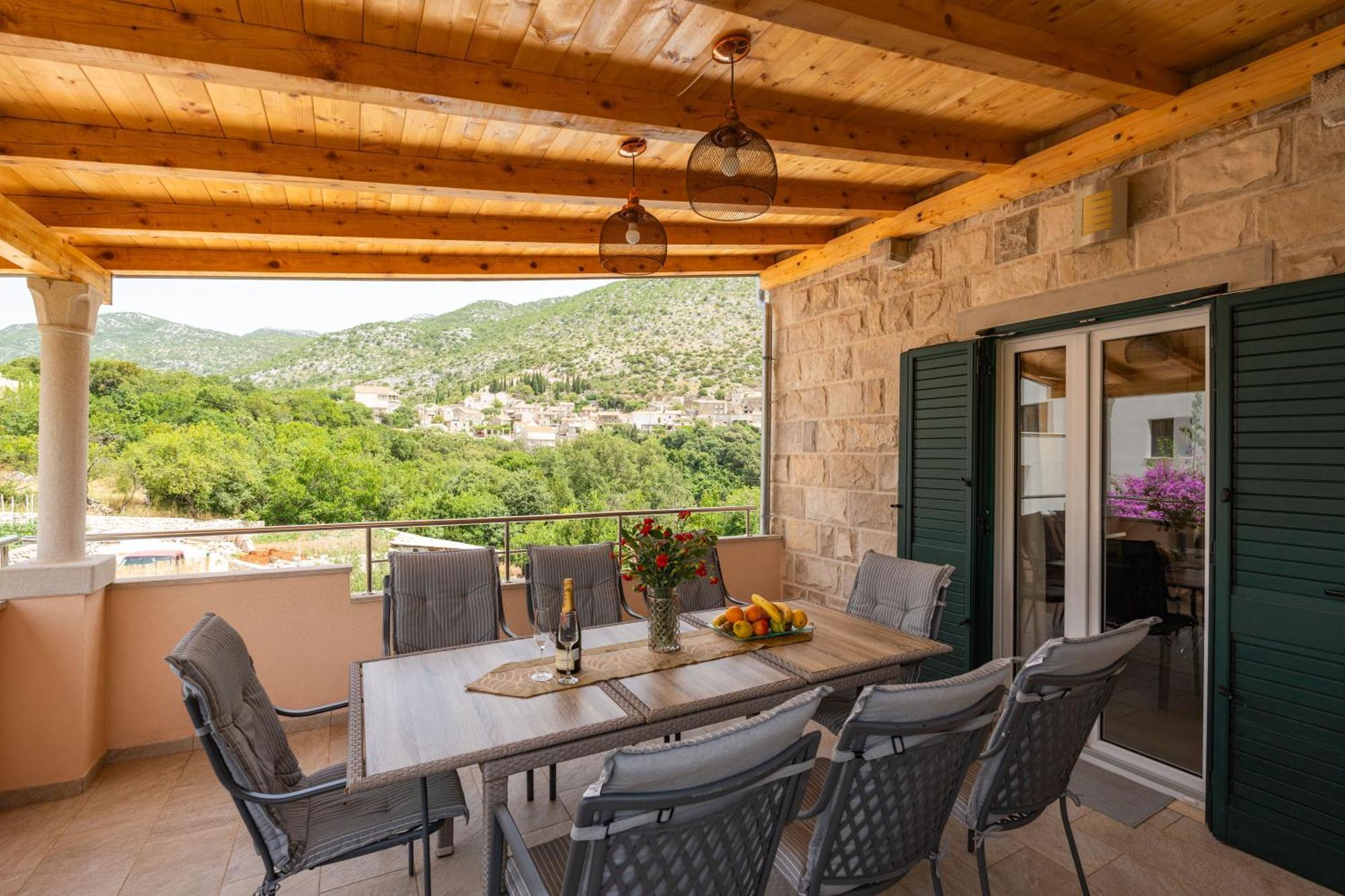 Petmat - With Private Pool And 6 Bedrooms Pousada *