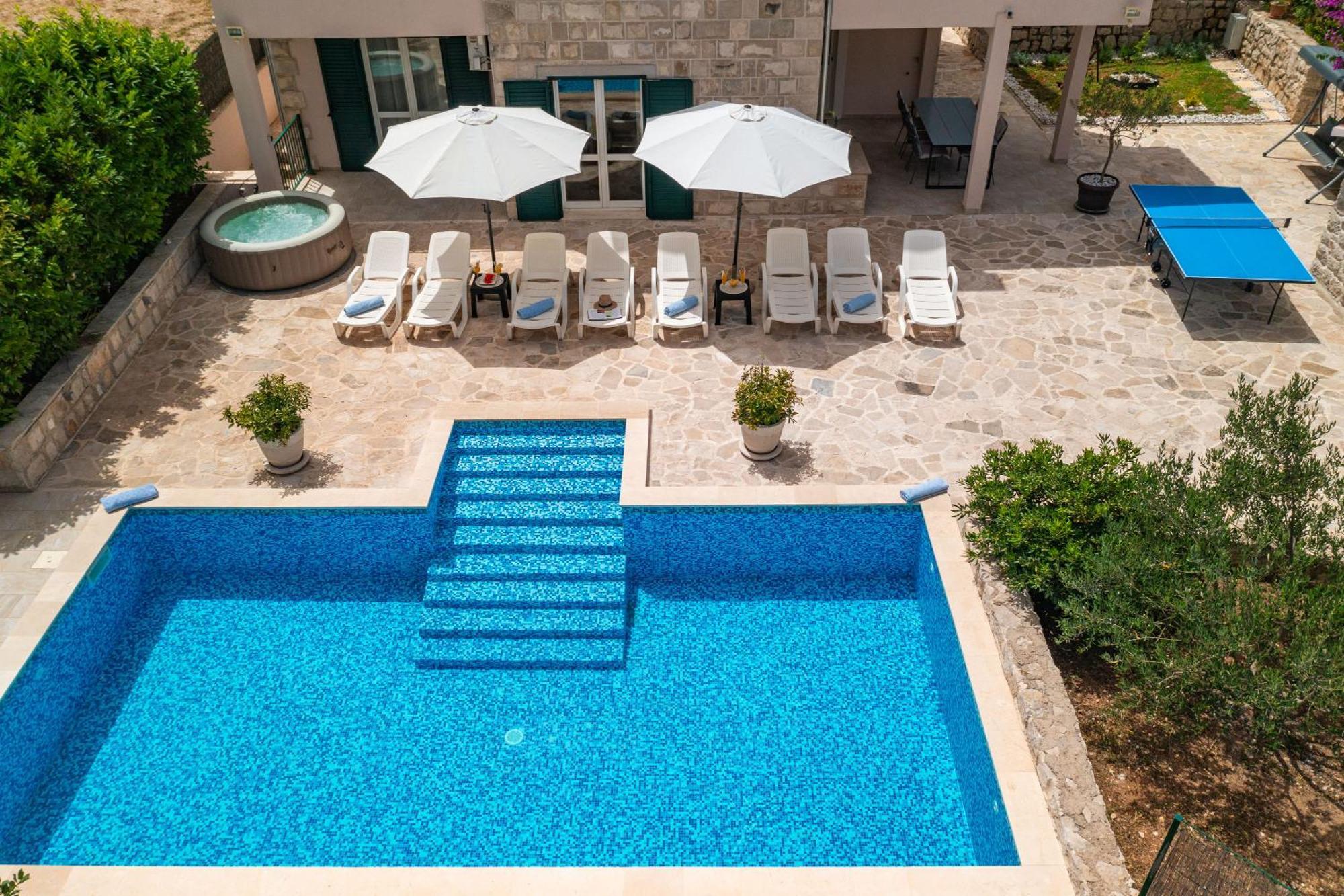 Petmat - With Private Pool And 6 Bedrooms Dubrovnik