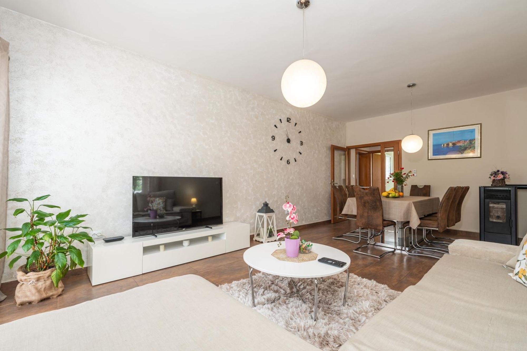 Petmat - With Private Pool And 6 Bedrooms Dubrovnik