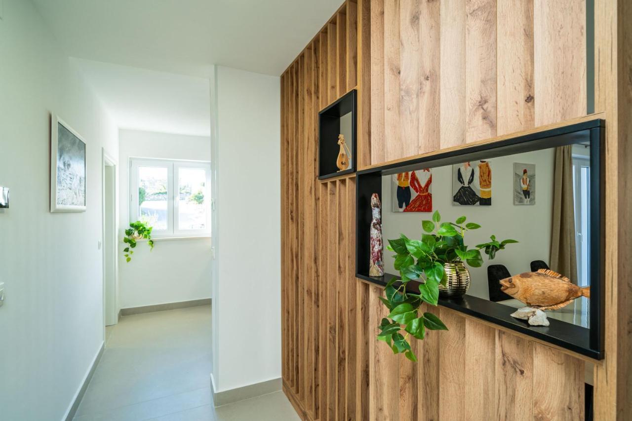 Petmat - With Private Pool And 6 Bedrooms Villa